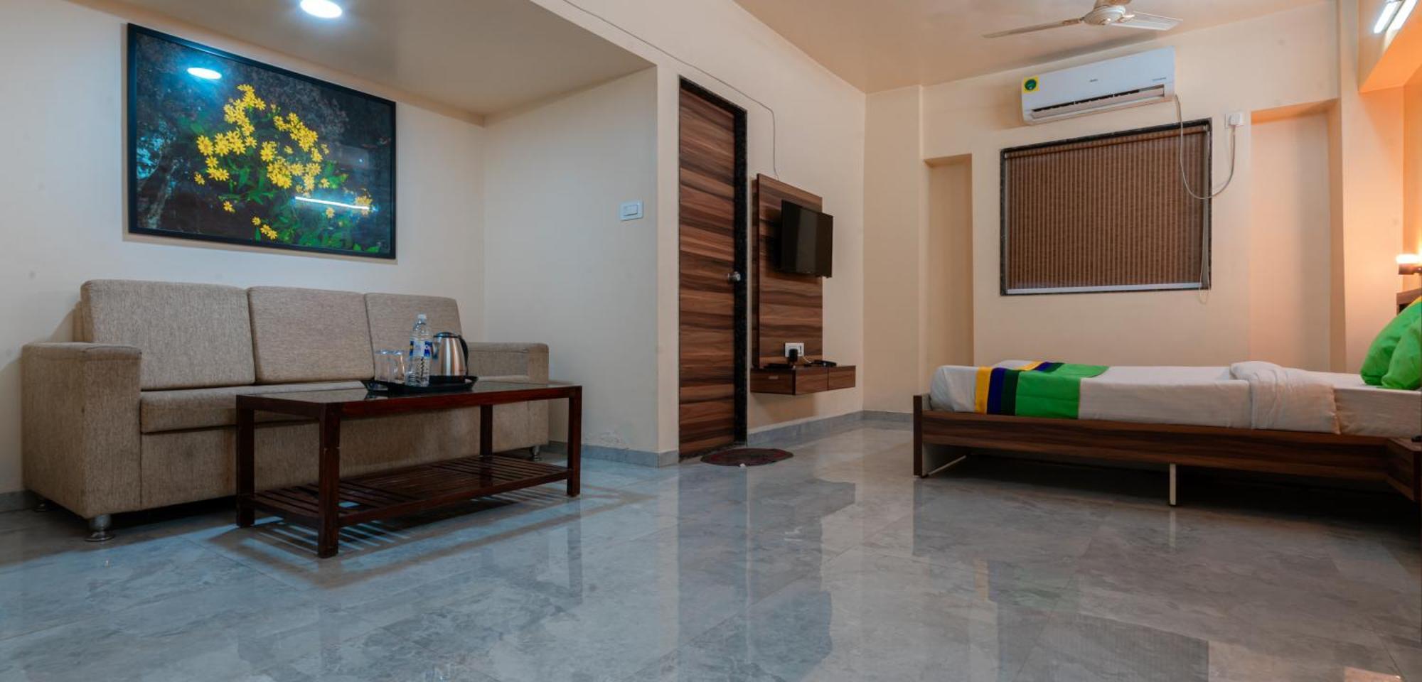 Treebo Trend The White Castle Hotel Pune Luaran gambar